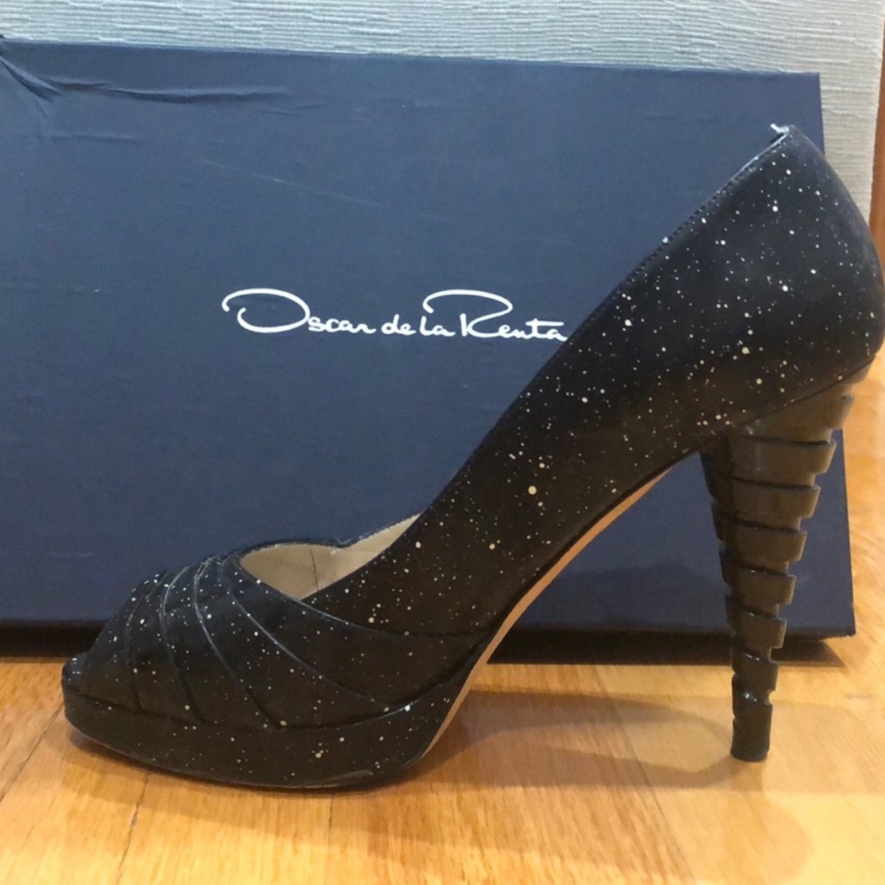Oscar de la Renta size 38.5